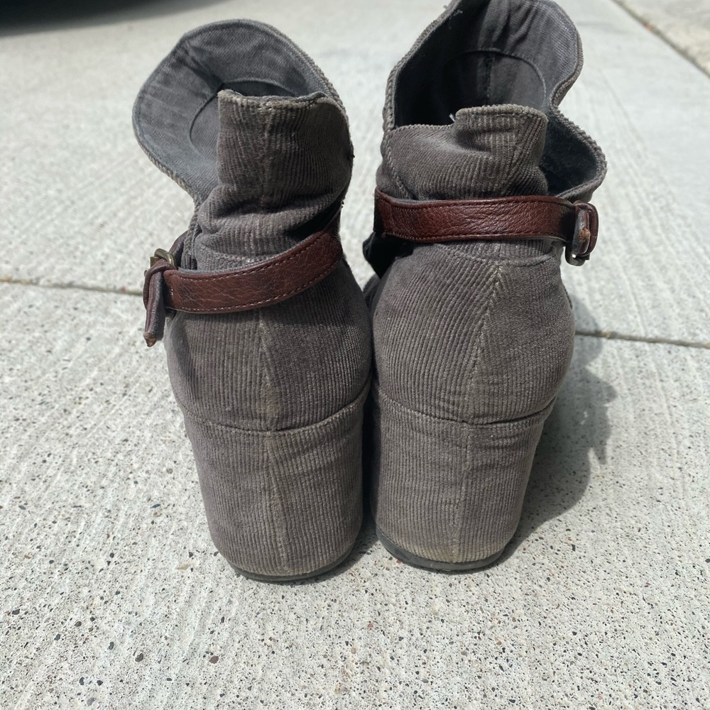 Aldo Bootie - Picture 2 of 4